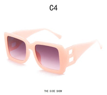 Cargar imagen en el visor de la galería, Oversized Square Sunglasses
