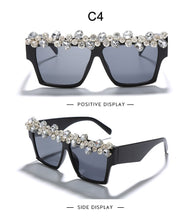 Cargar imagen en el visor de la galería, Oversized Square Diamond Sunglasses
