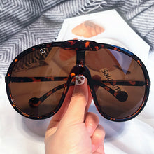 Load image into Gallery viewer, Oversized One Piece Sunglasses
