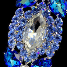 Cargar imagen en el visor de la galería, Blue Crystal Oversized Rings
