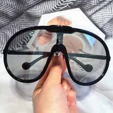 Cargar imagen en el visor de la galería, Oversized One Piece Sunglasses
