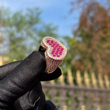 Load image into Gallery viewer, Bling Baguette Heart Ring
