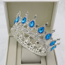 Cargar imagen en el visor de la galería, Fashion Bling Tiaras
