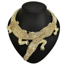 Cargar imagen en el visor de la galería, Crocodile Choker
