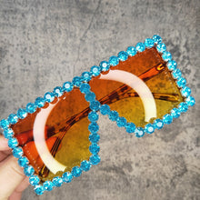 Cargar imagen en el visor de la galería, Oversized Bling Sunglasses
