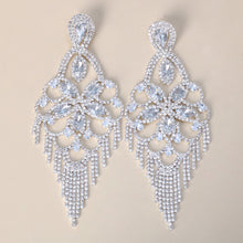 Cargar imagen en el visor de la galería, Rhinestone Dangle Earrings
