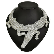 Cargar imagen en el visor de la galería, Crocodile Choker
